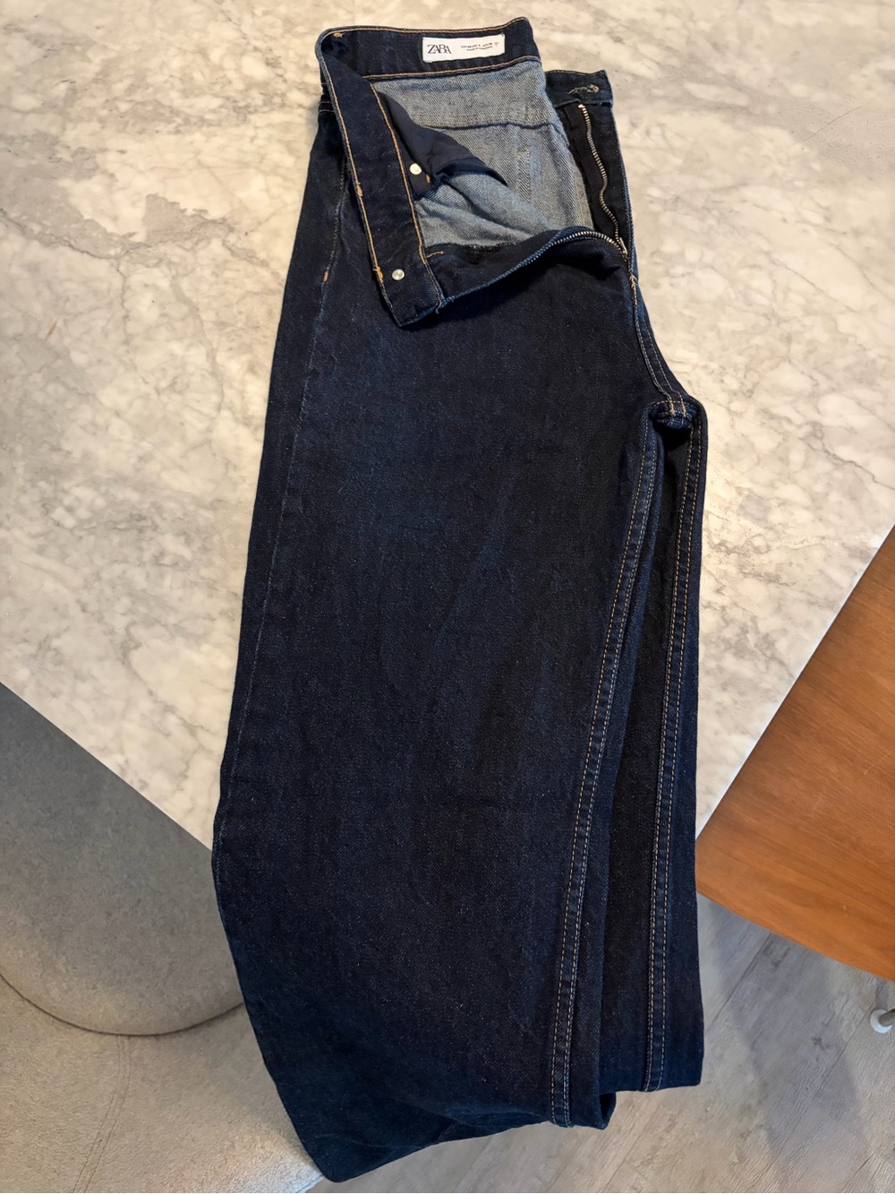 Zara Men's Slim Straight Indigo Jeans